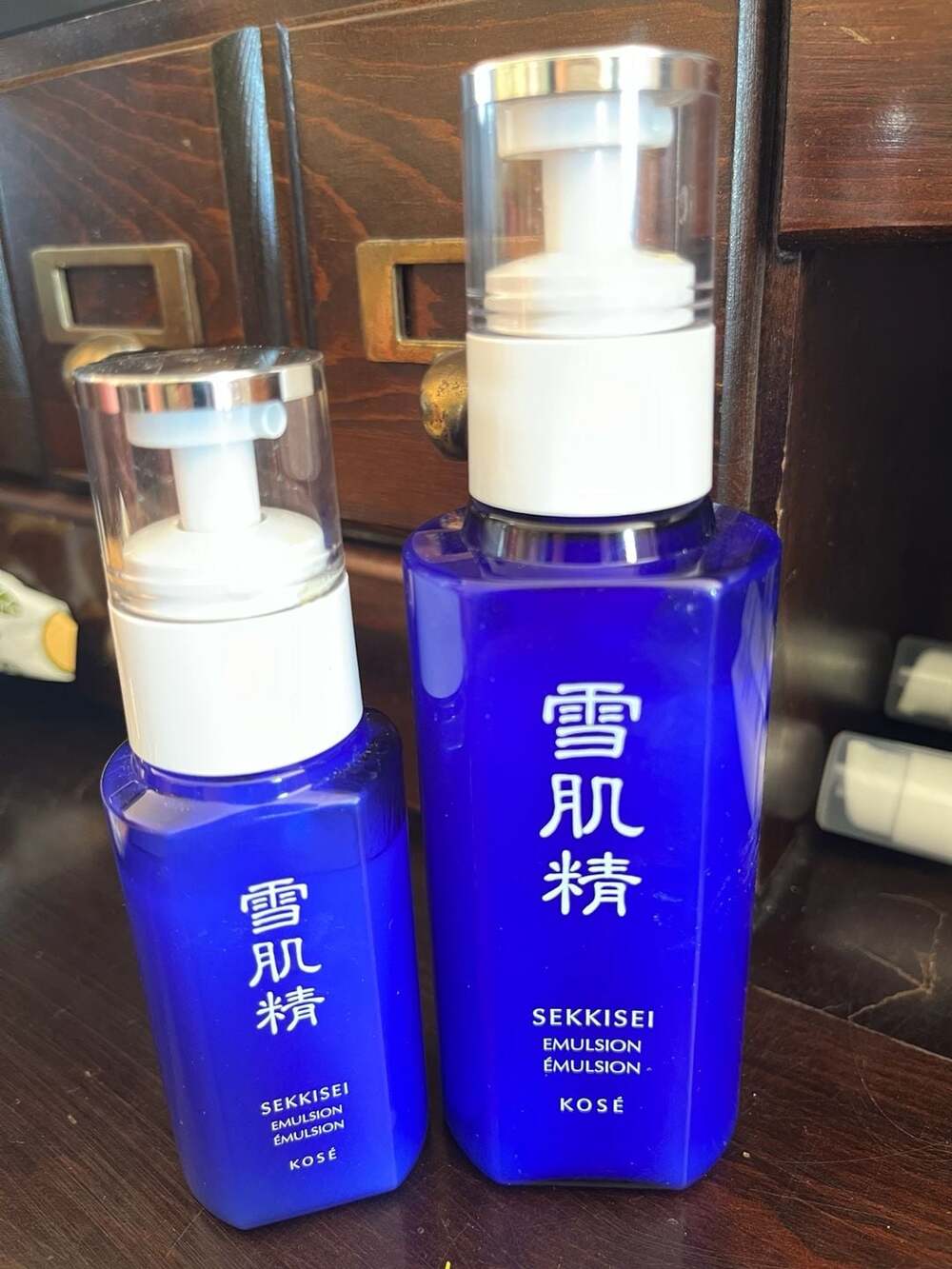 KOSÉ Sekkisei Emulsion Set (140ml and 70ml) - Picture 3 of 4